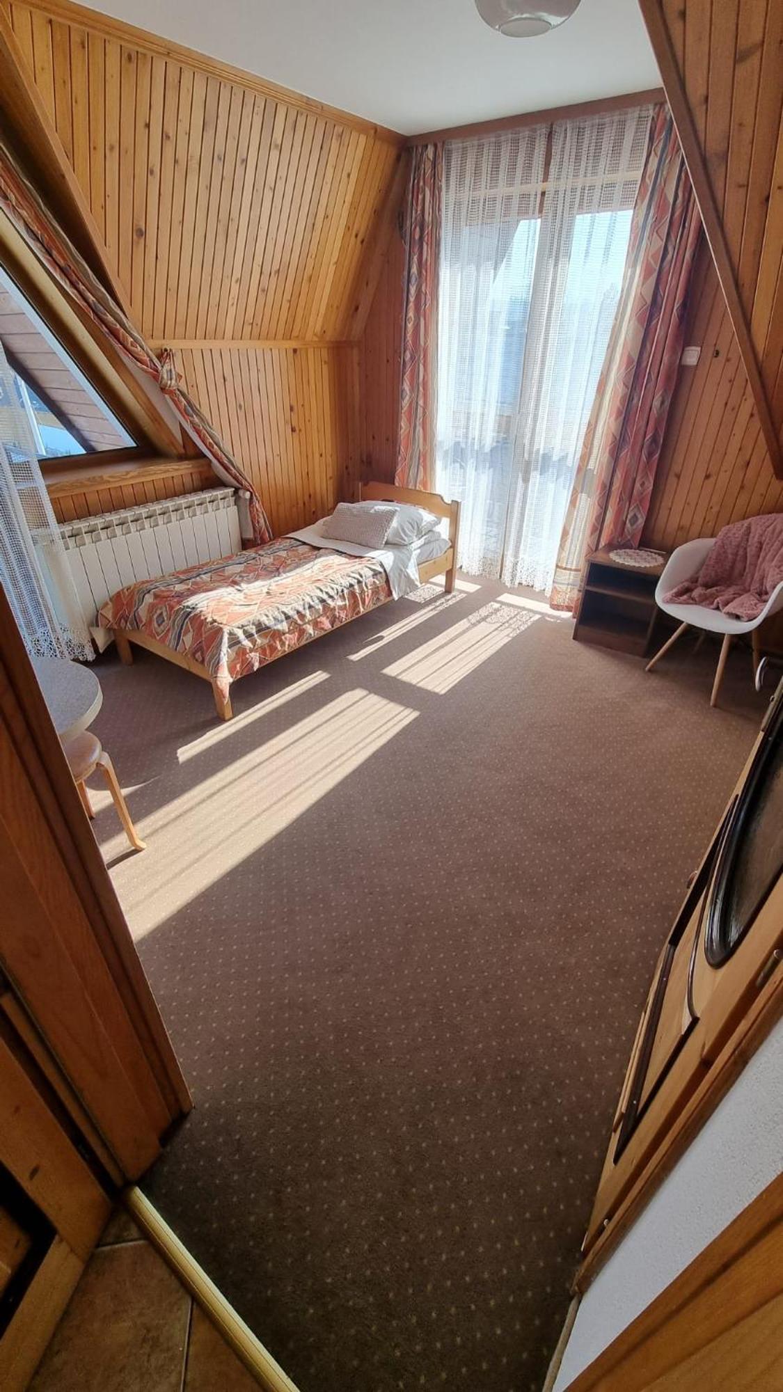 Dom Wypoczynkowy Jedrus Bialka Tatrzanska Bagian luar foto
